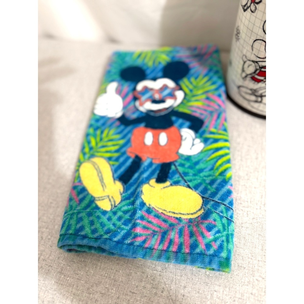 Set of 2 Disney Mickey Mouse & Minnie Mouse Multicolor Kitchen Hand Towels - Picture 3 of 4